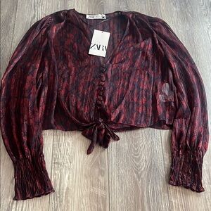 Zara Women's Red Button-Down Top